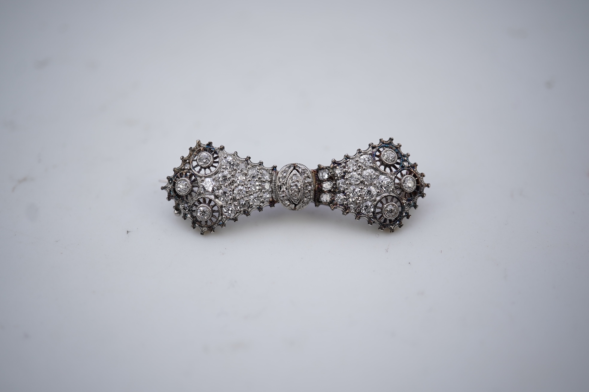 Collingwood & Co., a diamond brooch, circa 1920